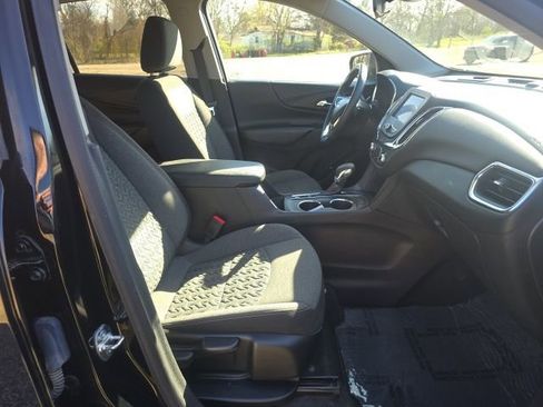 Certified 2024 Chevrolet Equinox LT FWD image 33