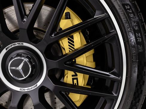 Certified 2023 Mercedes-Benz SL 63 AMG 4MATIC w/ Driver Assistance Package image 40