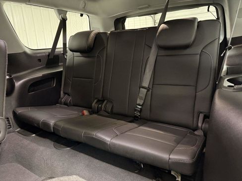 Used 2019 Chevrolet Suburban Premier AWD/4WD image 33