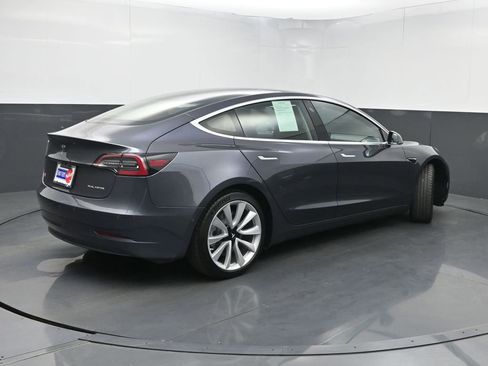 Used 2019 Tesla Model 3 Long Range image 22