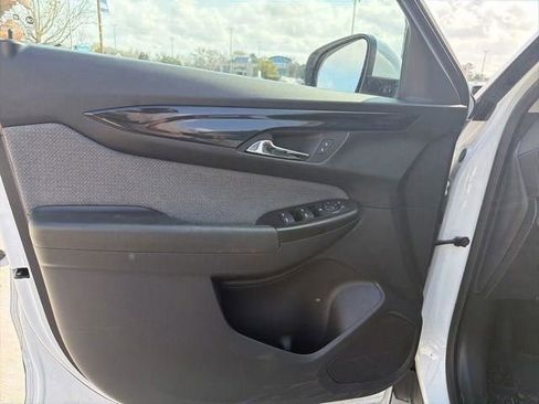 Used 2024 Chevrolet TrailBlazer LT image 29