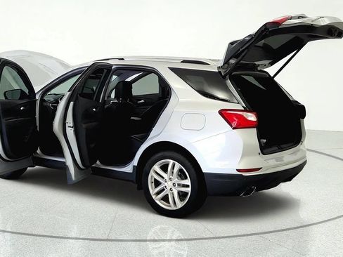 Used 2019 Chevrolet Equinox Premier AWD/4WD image 10