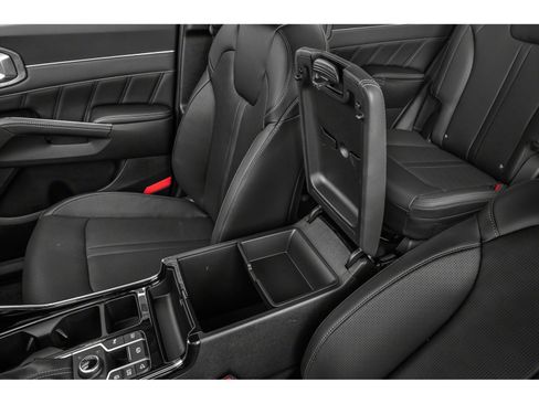 New 2026 Kia Sorento SX image 9