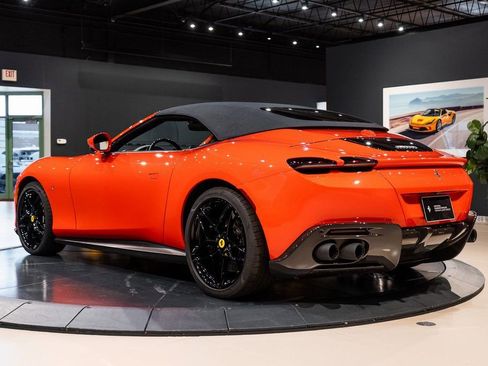 Certified 2025 Ferrari Roma Spider RWD image 45