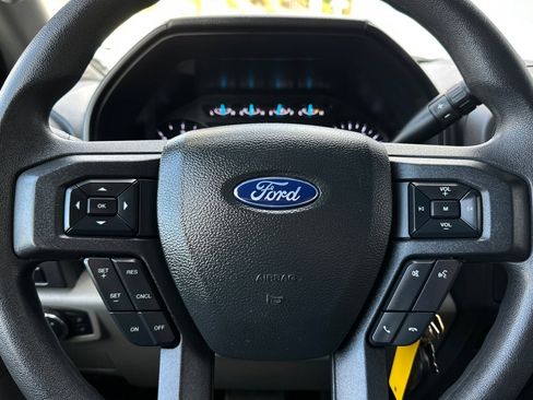 Used 2022 Ford F350 XL w/ Power Equipment Group image 20