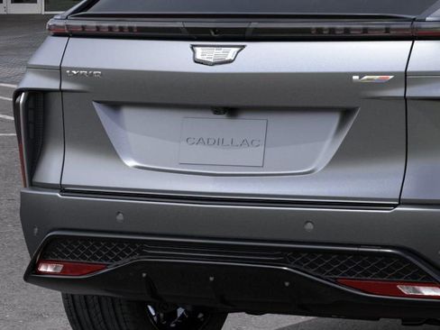 New 2026 Cadillac Lyriq V w/ LPO, Floor Liner Package AWD/4WD image 14