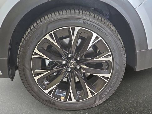 Used 2025 MAZDA CX-90 Plug-In Hybrid w/ Premium Plus AWD/4WD image 36