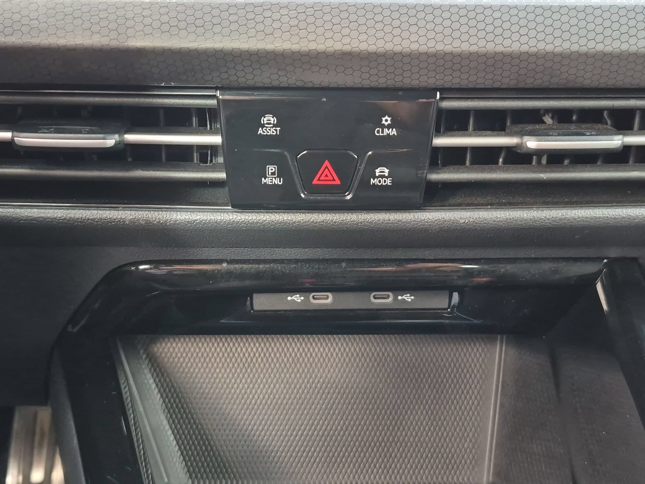 Used 2024 Volkswagen GTI S FWD image 21