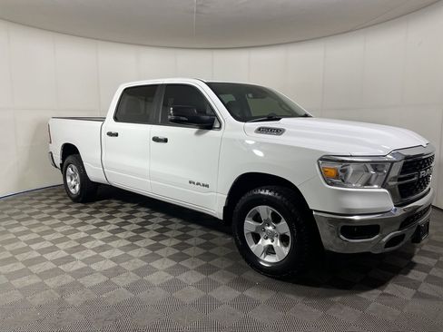 Used 2023 RAM 1500 Lone Star image 2