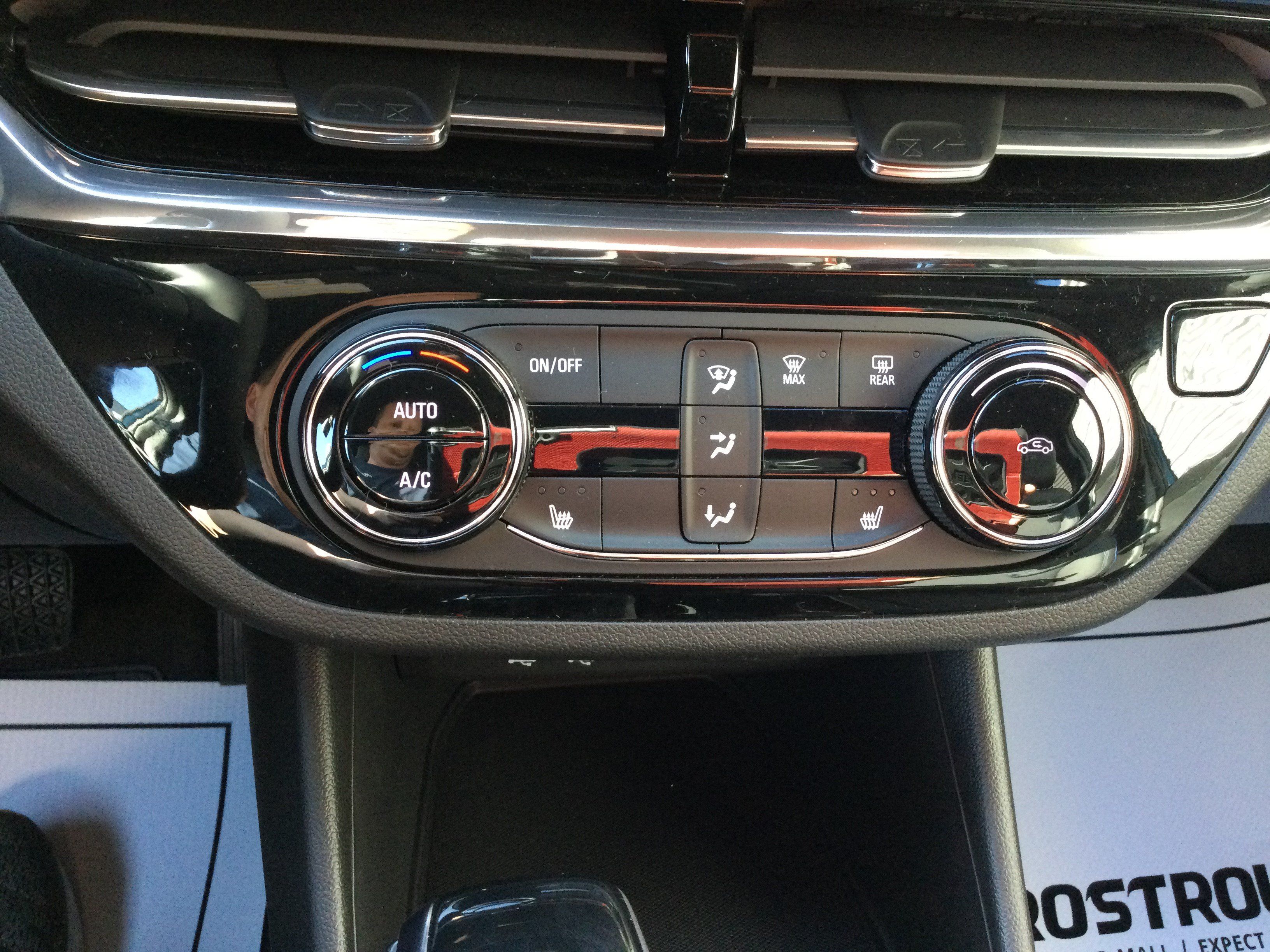 New 2026 Buick Envista Sport Touring w/ Convenience I Package FWD image 10