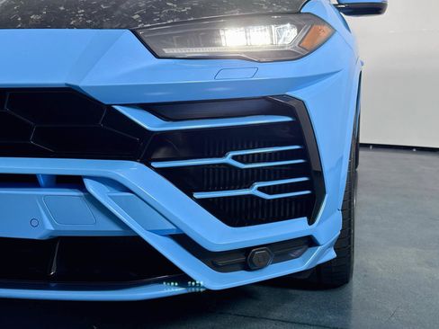Used 2022 Lamborghini Urus AWD/4WD image 59