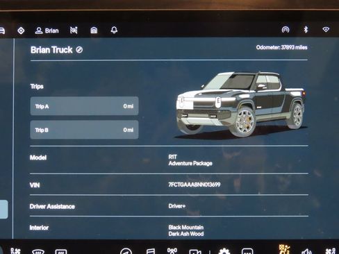 Used 2022 Rivian R1T Adventure AWD/4WD image 17