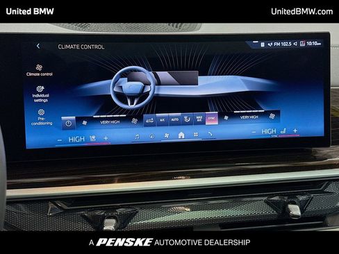 Used 2026 BMW X6 xDrive40i image 11