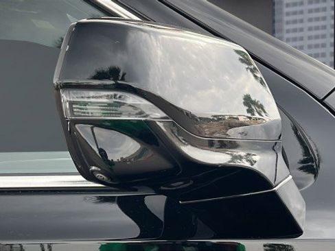 Used 2025 Buick Envision Sport Touring image 11