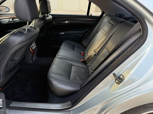 Used 2007 Mercedes-Benz S 550 image 14