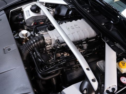 Used 2009 Aston Martin V8 Vantage Coupe image 27