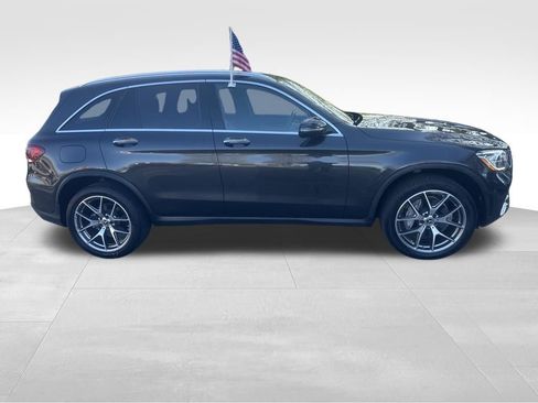 Used 2021 Mercedes-Benz GLC 300 4MATIC w/ AMG Line image 32