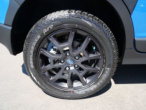 Used 2024 Subaru Crosstrek 2.5i Wilderness w/ Crosstrek Mirror Package AWD/4WD image 38