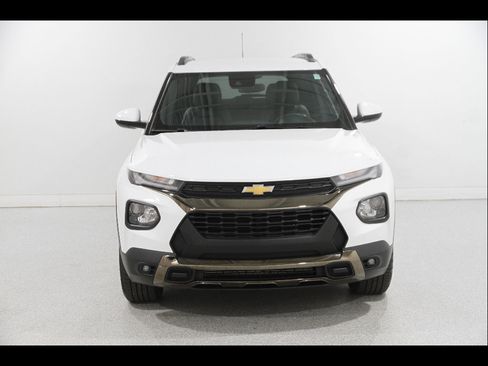 Certified 2023 Chevrolet TrailBlazer ACTIV AWD/4WD image 2