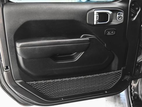 Used 2025 Jeep Wrangler Unlimited Sport S 4xe AWD/4WD image 8