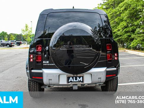 Used 2024 Land Rover Defender 110 S AWD/4WD image 10