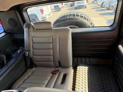Used 2005 HUMMER H2 AWD/4WD image 29