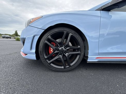 Used 2020 Hyundai Veloster N w/ Performance Package FWD image 10
