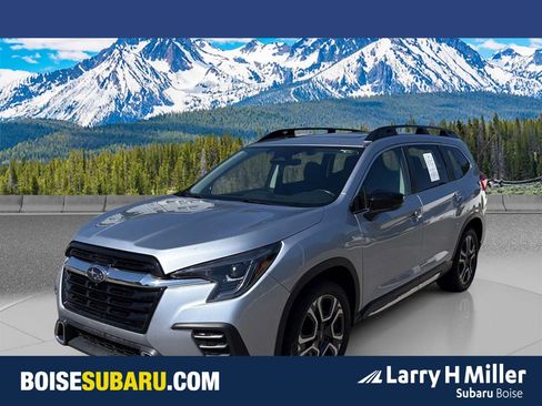 Used 2024 Subaru Ascent Touring AWD/4WD image 1