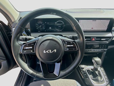 Used 2024 Kia Seltos S AWD/4WD image 10