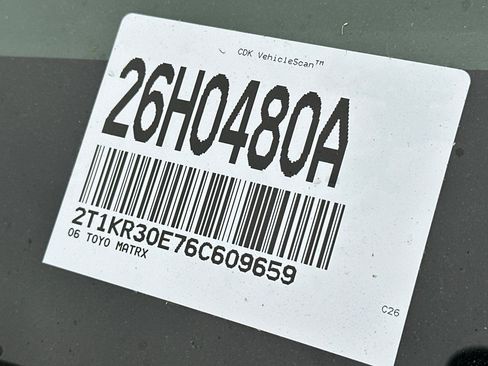 Used 2006 Toyota Matrix image 8