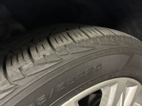 Used 2019 Cadillac XT5 Premium Luxury FWD image 29