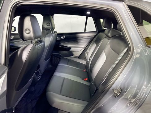 Used 2023 Volkswagen ID.4 Pro S image 21