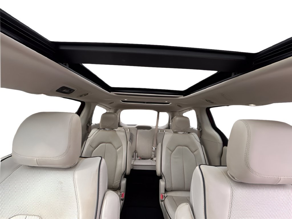 Used 2021 Chrysler Pacifica Limited w/ Premium & Safety Sphere Group AWD/4WD image 34