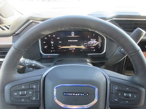 New 2026 GMC Sierra 2500 Denali Ultimate AWD/4WD image 19