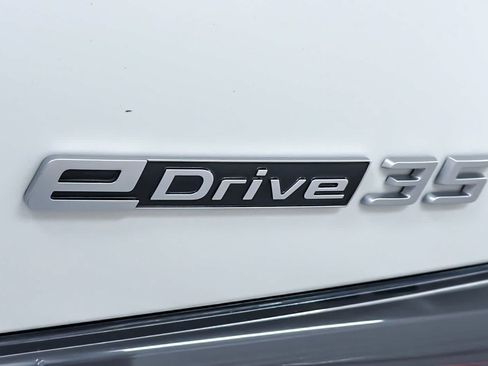 Used 2023 BMW i4 eDrive35 RWD image 27