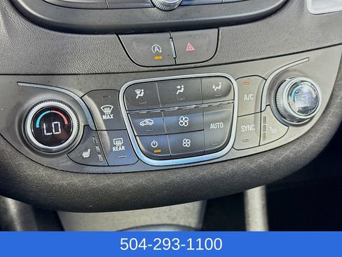 Used 2024 Chevrolet Malibu LT FWD image 17