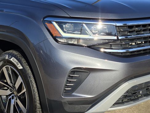 Used 2022 Volkswagen Atlas SE image 9