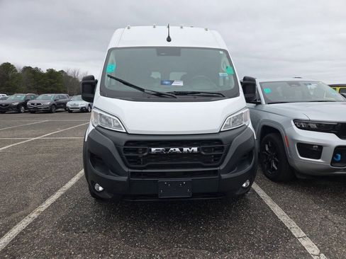 Used 2024 RAM ProMaster 1500 w/ Convenience Group image 2