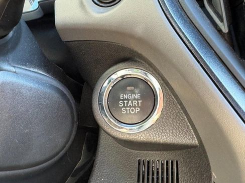 Used 2024 Subaru Crosstrek 2.5i Limited w/ Crosstrek Mirror Package image 22