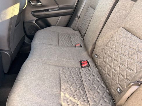 Used 2026 Nissan Kicks SV FWD image 17