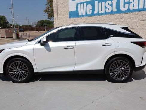 Used 2024 Lexus RX 350 FWD w/ Convenience Package image 9