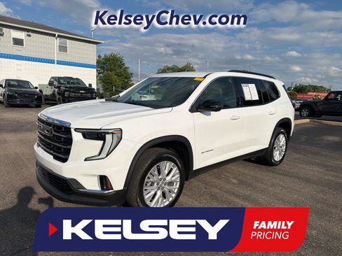 Used 2026 GMC Acadia Elevation w/ Elevation Premium Package FWD image 1