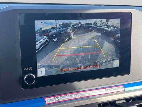 Certified 2025 Toyota Tacoma TRD Off-Road image 35