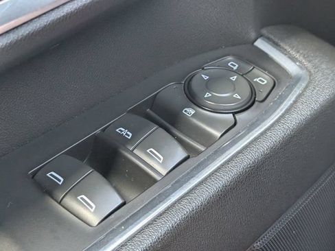 Used 2025 Chevrolet Silverado 2500 LT AWD/4WD image 22