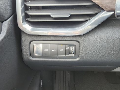 New 2026 GMC Acadia Denali w/ Super Cruise Package image 19