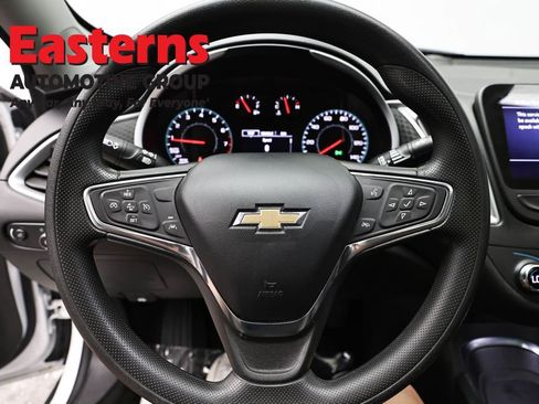 Used 2024 Chevrolet Malibu LT FWD image 10