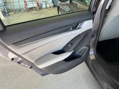 Used 2019 Honda Accord LX image 16