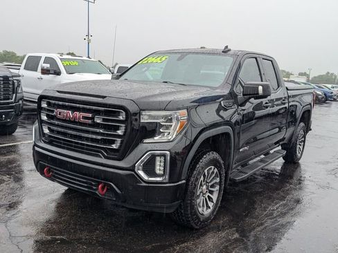 Used 2019 GMC Sierra 1500 AT4 w/ AT4 Premium Package AWD/4WD image 3