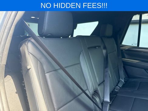 Used 2024 Chevrolet Tahoe LT RWD image 27