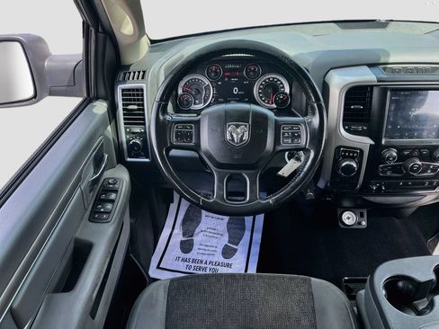 Used 2018 RAM 1500 Big Horn RWD image 19
